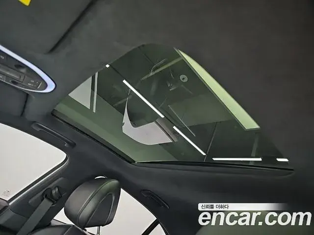 Genesis G70 2018 — ფოტო 10/18