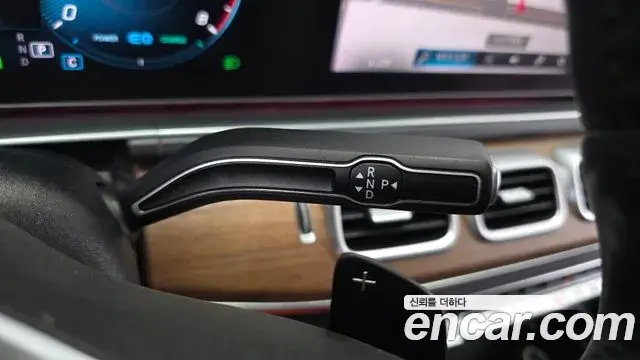 Mercedes-Benz GLE-Class 2019 — Фото 9/20