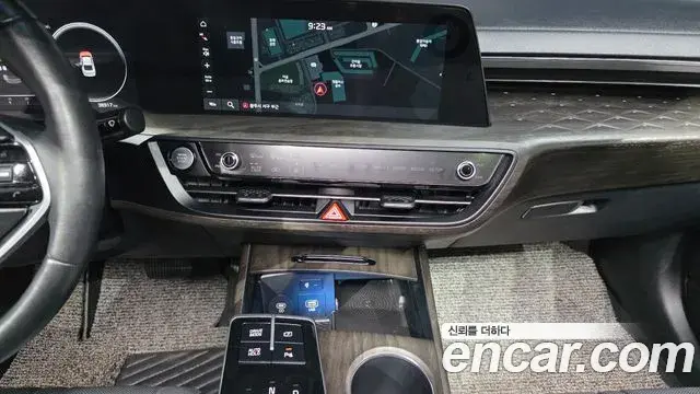 Kia K8 2022 — Şəkil 28/34