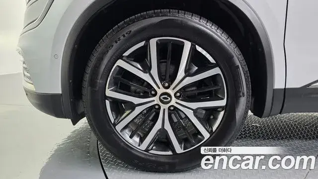 Renault Samsung QM6 2022 — Photo 10/20