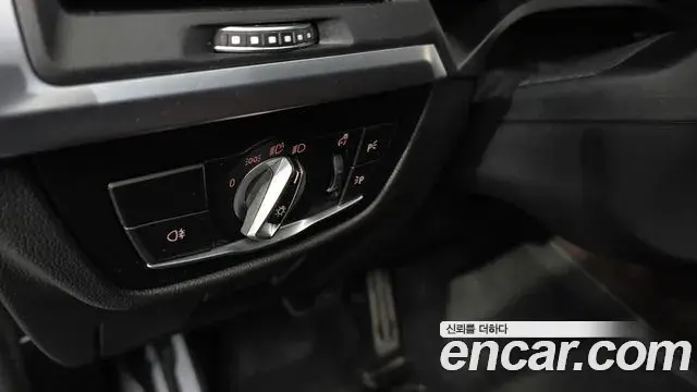 BMW X4 2023 — ფოტო 29/32