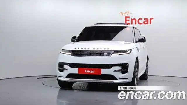 Land Rover Range Rover Sport 2025 — ფოტო 2/33