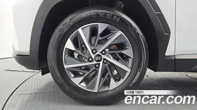 Hyundai The New Tucson 2021 — Фото 5/20