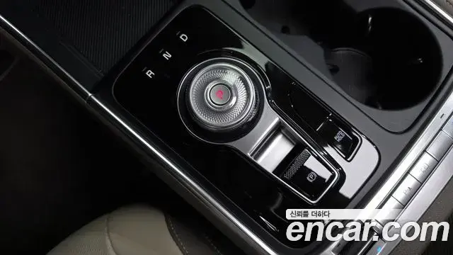 Kia Carnival 2025 — ფოტო 26/43