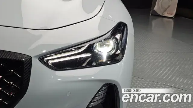 Genesis G70 2019 — Photo 19/33