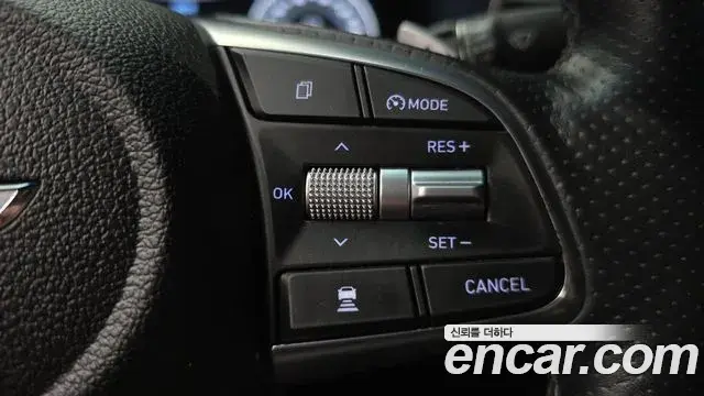 Genesis G70 2019 — Photo 12/33