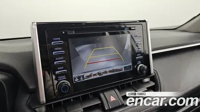 Toyota RAV4 2022 — Photo 15/20