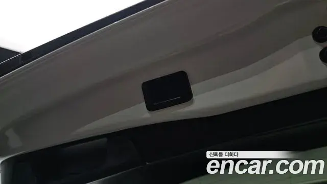Toyota RAV4 2022 — Photo 19/20