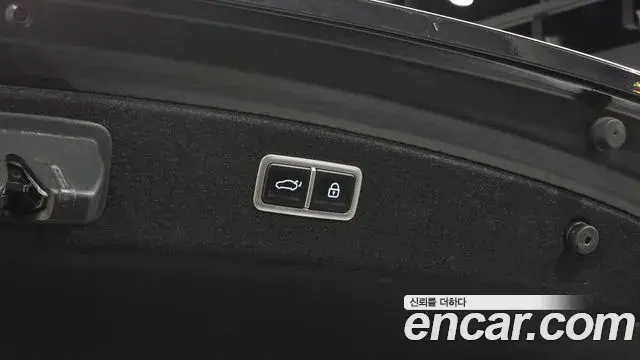 Genesis Electrified G80 2022 — Photo 20/20