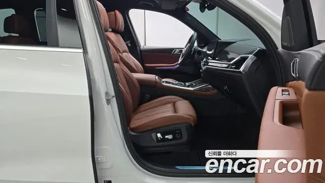 BMW X7 2025 — Photo 3/31
