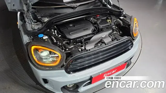 Mini Cooper Countryman 2022 — Photo 5/20