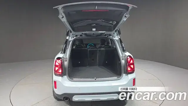 Mini Cooper Countryman 2022 — Photo 19/20