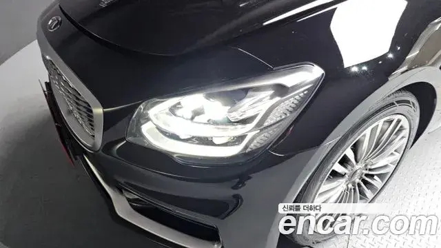 Kia The K9 2019 — ფოტო 25/33