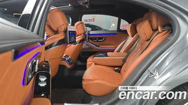 Mercedes-Benz S-Class 2022 — Фото 12/20