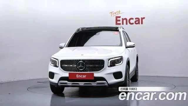Mercedes-Benz GLB-Class 2021 — Şəkil 3/20