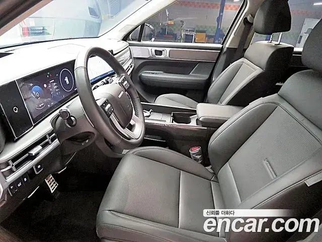 Hyundai Santa Fe 2025 — Фото 5/20