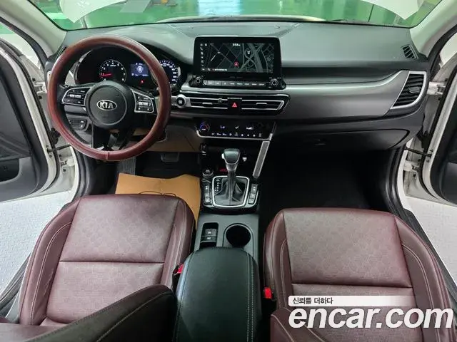 Kia Seltos 2019 — Şəkil 16/20