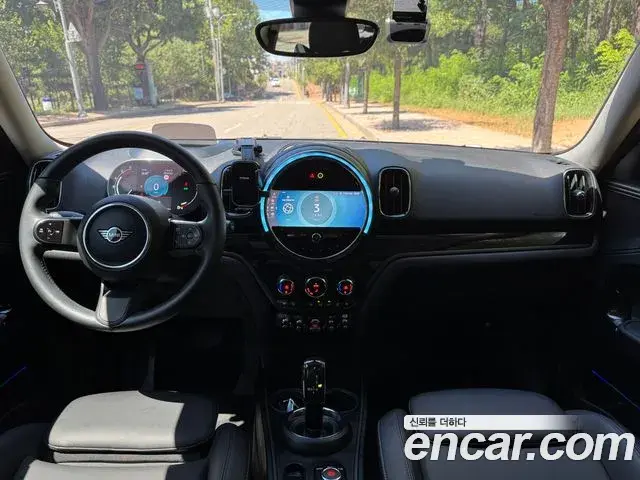 Mini Cooper D Countryman 2021 — Şəkil 8/20