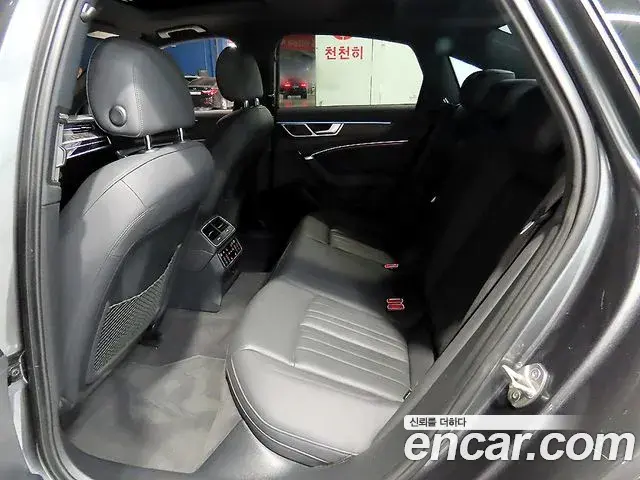 Audi A6 2021 — ფოტო 14/20
