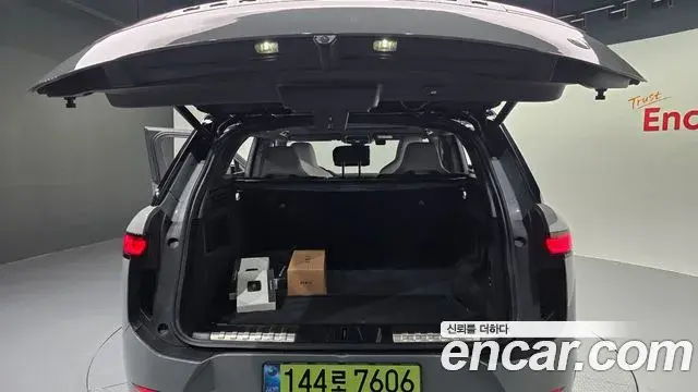 Land Rover Range Rover Sport 2025 — ფოტო 12/20