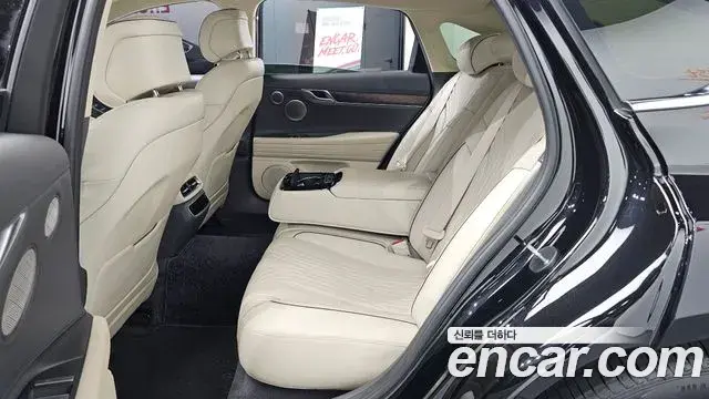 Genesis Electrified G80 2021 — Photo 12/20
