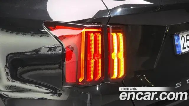 Kia Sorento 2022 — Şəkil 2/31