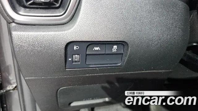Kia Sorento 2023 — Şəkil 6/31