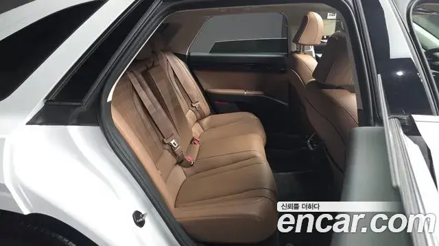 Hyundai Grandeur 2023 — Photo 11/20