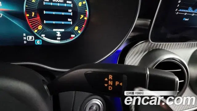 Mercedes-Benz C-Class 2019 — Şəkil 9/20