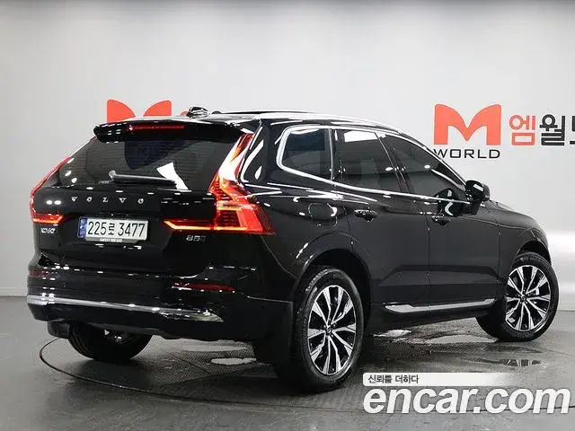 Volvo XC60 2024 — Photo 7/20