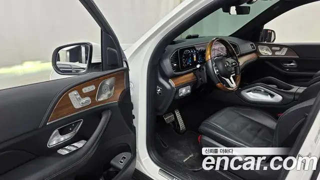 Mercedes-Benz GLS-Class 2021 — Şəkil 10/20