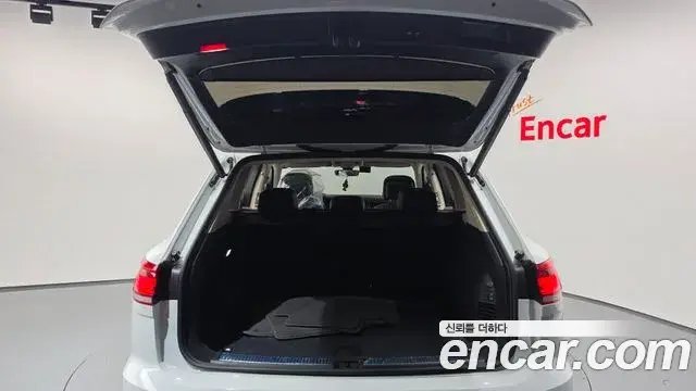 Volkswagen Touareg 2021 — Şəkil 15/20