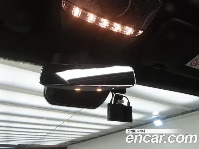 Mercedes-Benz G-Class 2020 — Şəkil 11/20