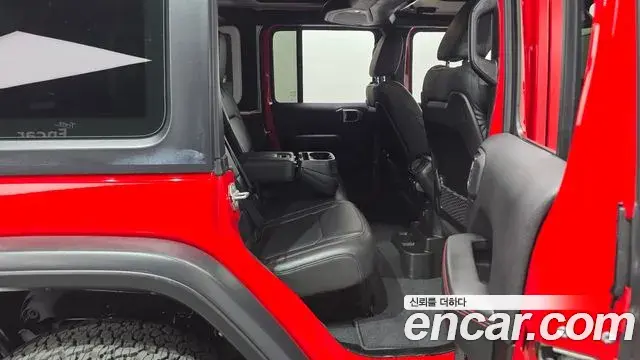 Jeep Wrangler 2024 — Photo 2/33