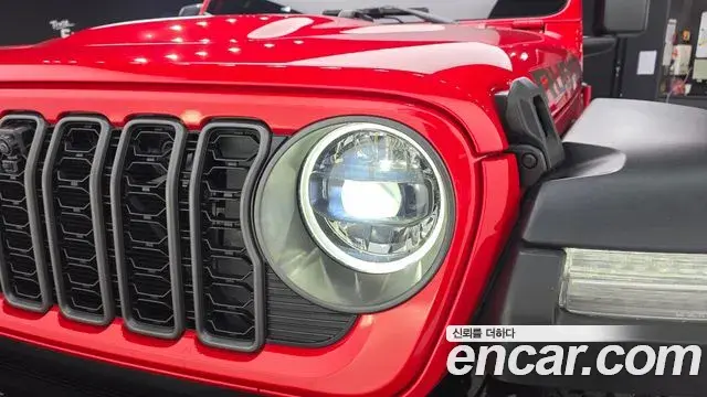 Jeep Wrangler 2024 — Photo 22/33