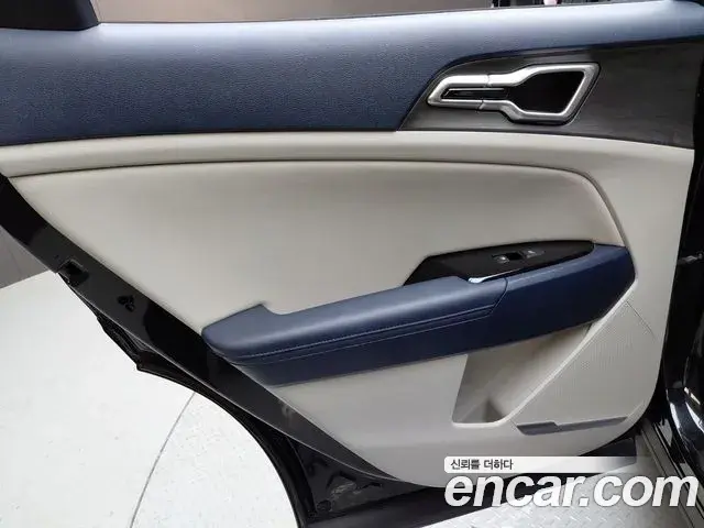 Kia Sportage 2023 — Şəkil 1/30