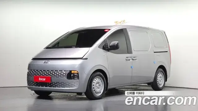 Hyundai Staria, 2021