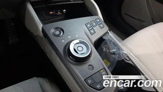Kia Sportage 2025 — Фото 9/20