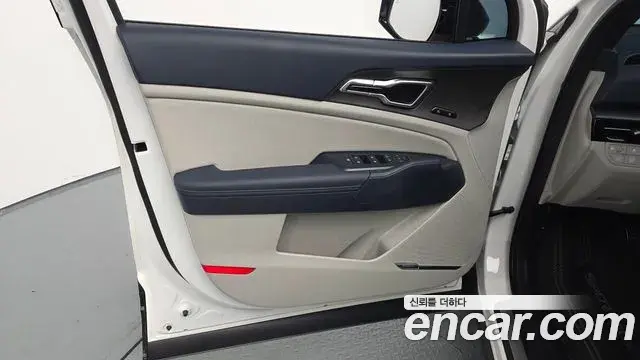 Kia Sportage 2025 — Photo 5/30