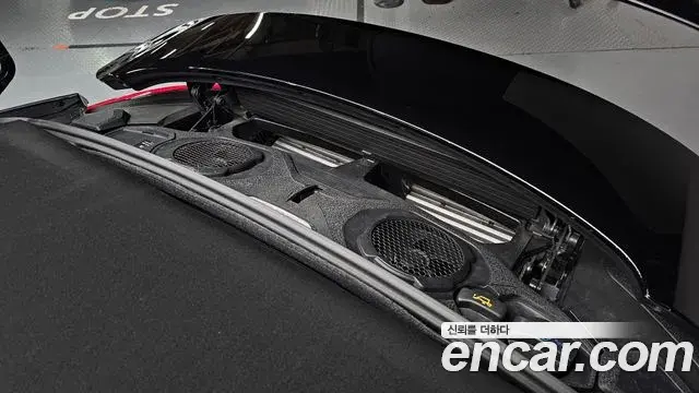 Porsche 911 2024 — Photo 33/38