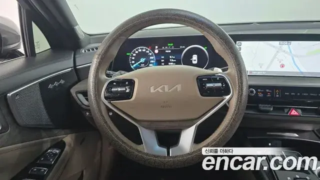 Kia K8 2021 — Photo 16/20