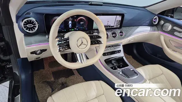 Mercedes-Benz E-Class 2021 — Фото 7/20