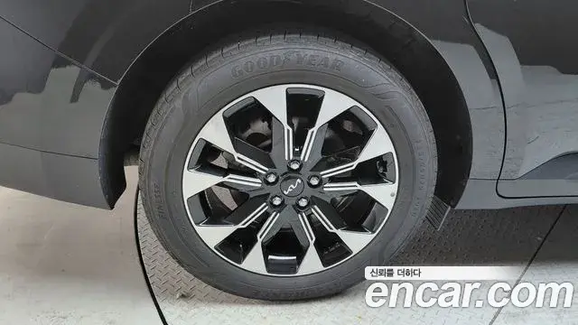 Kia Carnival 2021 — Şəkil 5/20