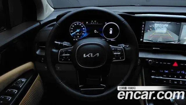 Kia Carnival 2021 — Şəkil 13/20