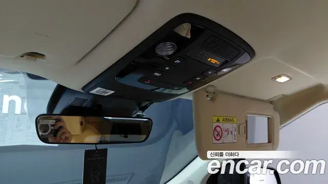 Kia Carnival 2021 — Şəkil 16/20