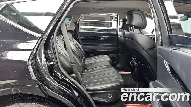 Genesis GV80 2020 — Photo 12/20