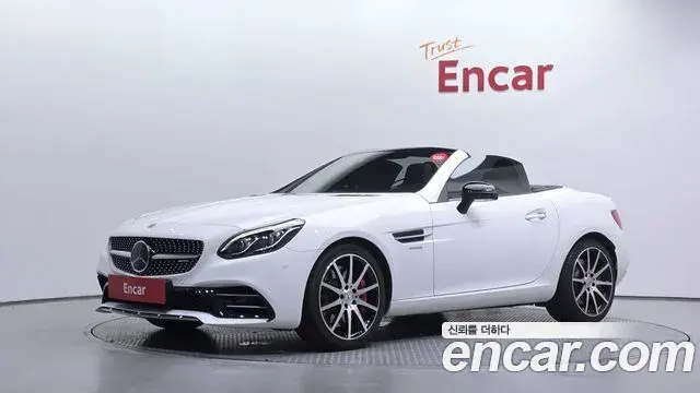 Mercedes-Benz SLC-Class 2018 — Фото 1/20