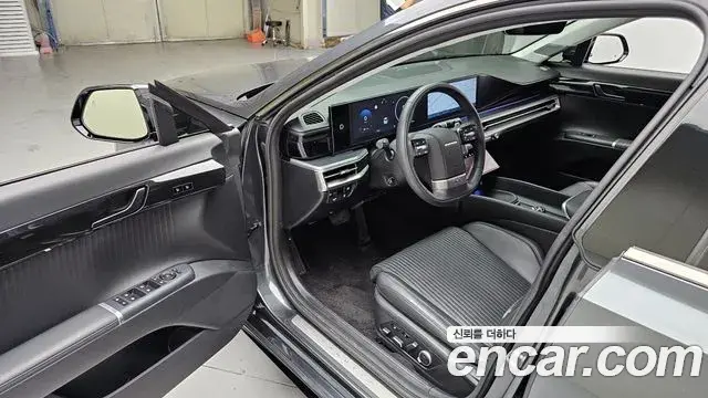 Hyundai Grandeur 2023 — Photo 10/20