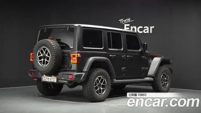 Jeep Wrangler 2025 — Photo 2/20