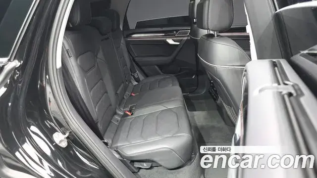 Volkswagen Touareg 2025 — Şəkil 17/41